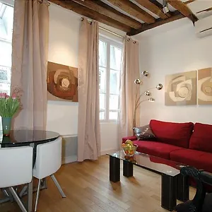 Appartement Holidaysinparis-bourg Tibourg Ii